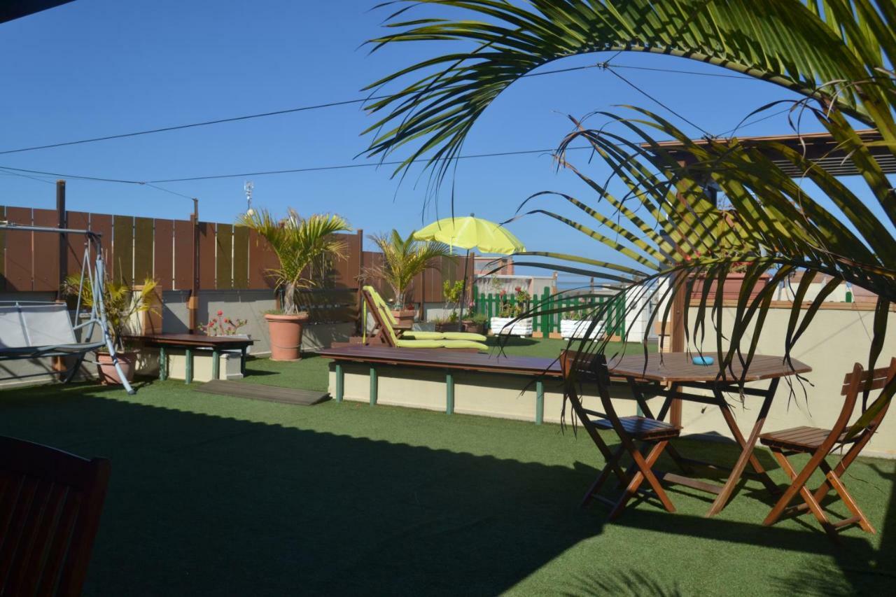 Apartamento Vacacional Relax Frente Al Mar カンデラリア エクステリア 写真
