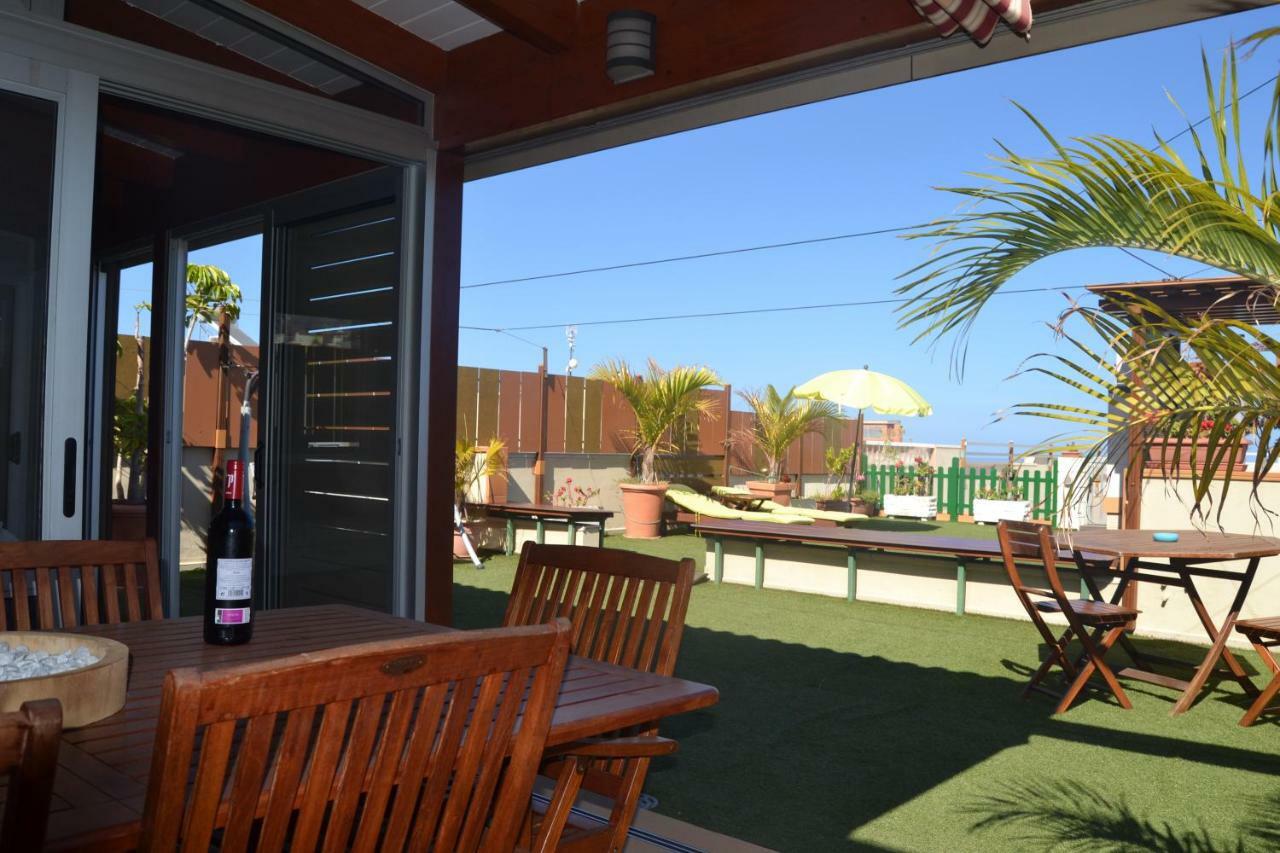 Apartamento Vacacional Relax Frente Al Mar カンデラリア エクステリア 写真